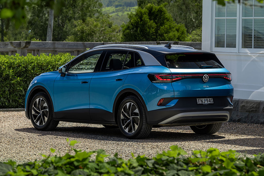 Rear view of Volkswagen ID.4 Pro. 