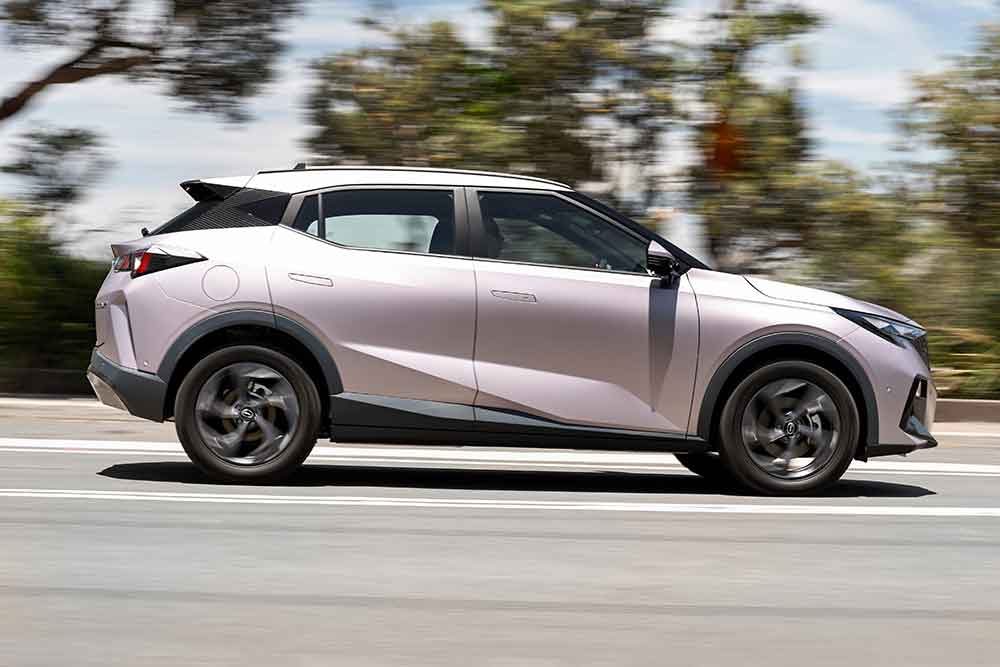 Side view of EMZoom.