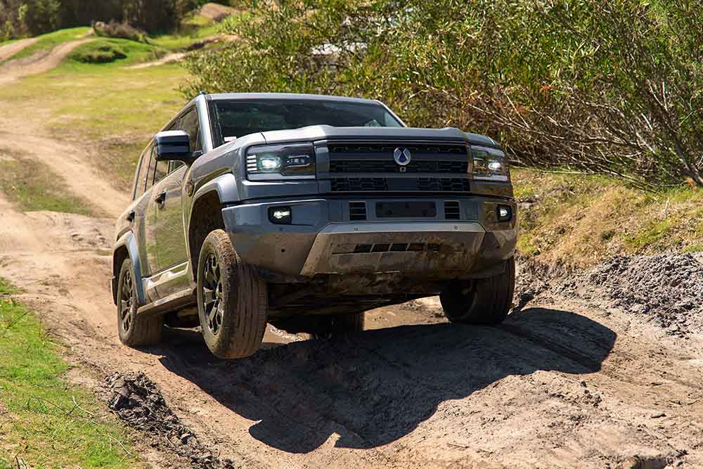 Front view of Denza B5 Leopard driving off road