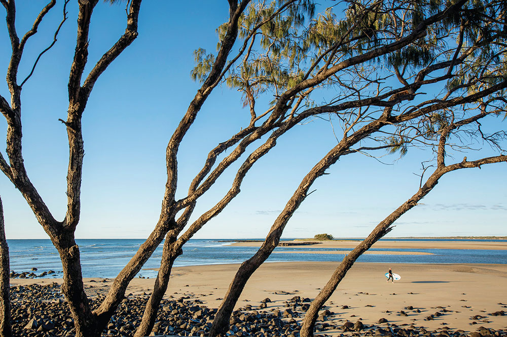 Elliott Heads Beach.