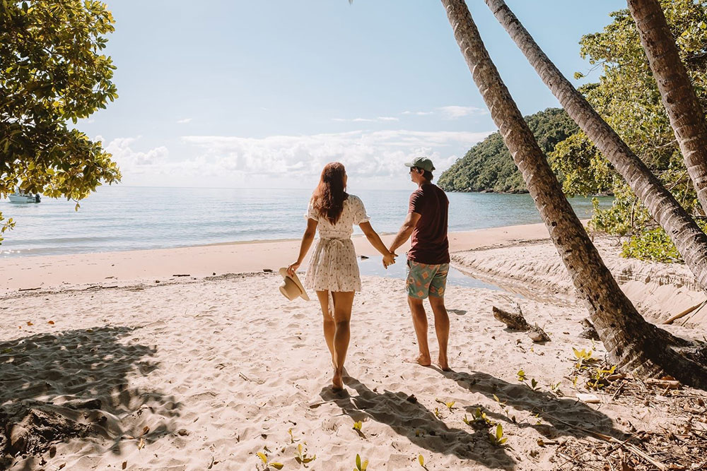 Etty Bay Beach.