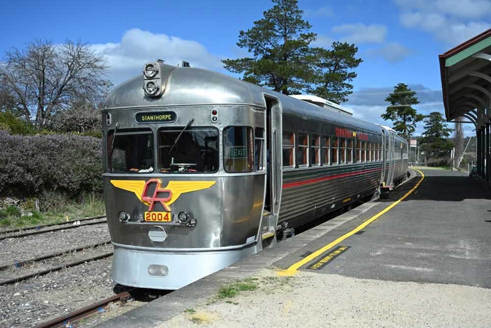Commissioner rail motor 2004 restored and operated by DownsSteam