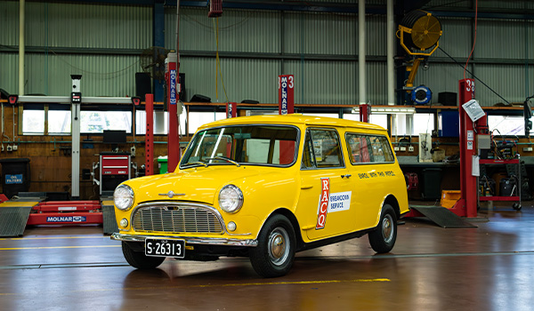 1965 Morris Mini panel van