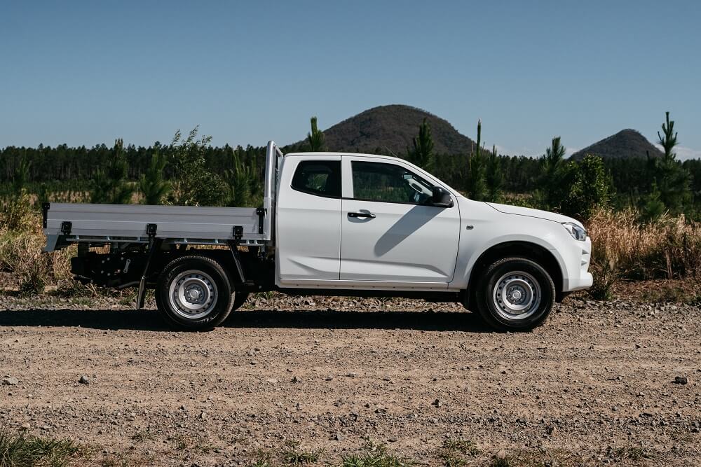 New car review:  Isuzu D Max SX Space Cab Chassis 4WD